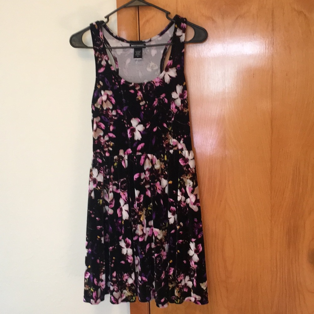 Hot Topic Floral Dress
